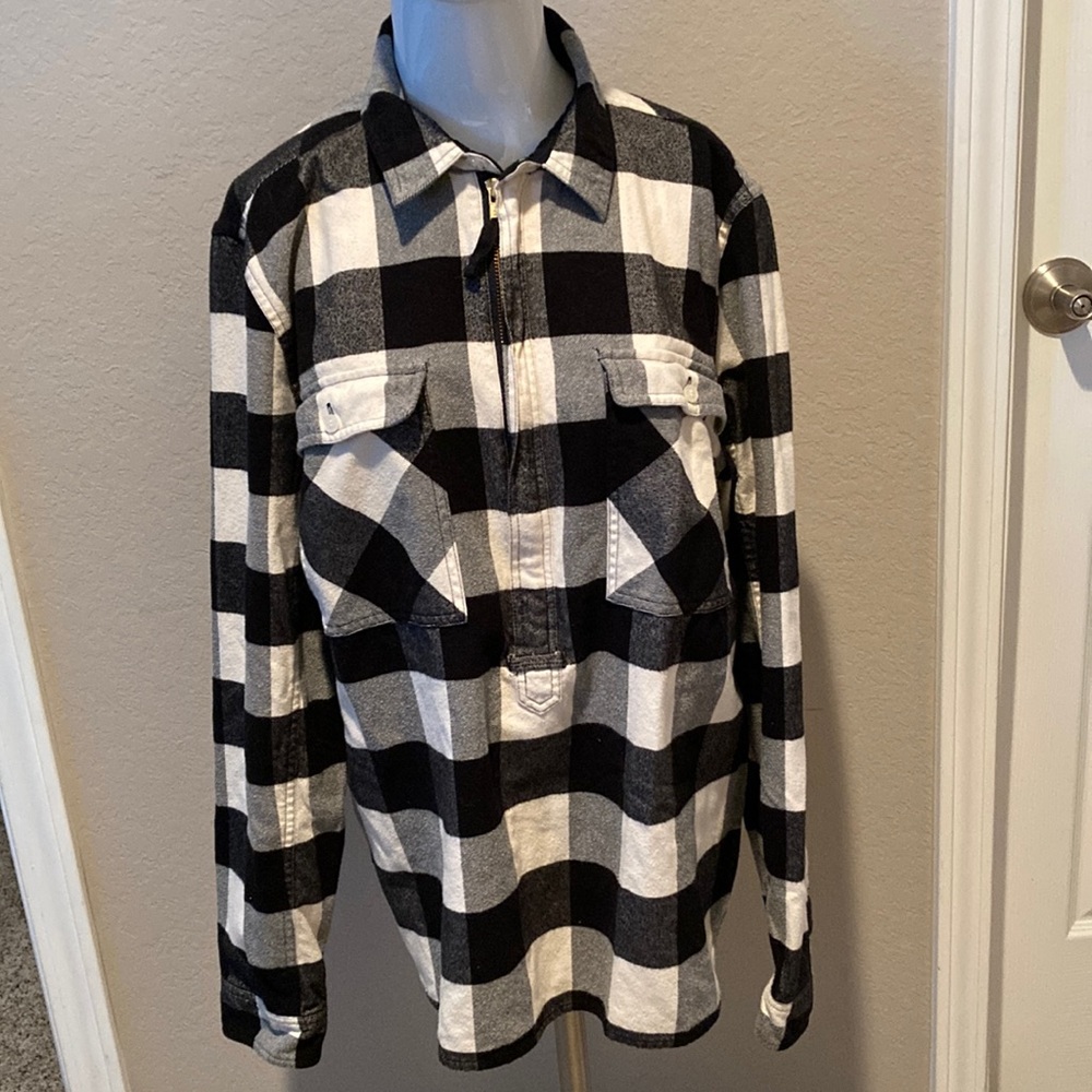 J. Crew Half Zip. Woman’s Large‎